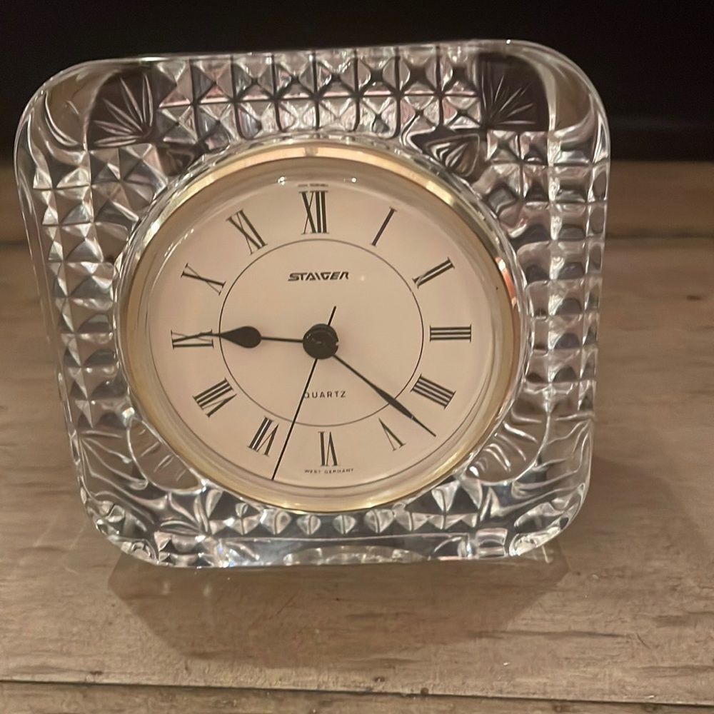 Vintage Staiger Quartz Crystal Desk Clock